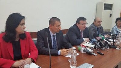 Цацаров: Има глад за разследващи полицаи в граничните участъци