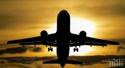 Отложиха 20 полета от Истанбул заради гъста мъгла