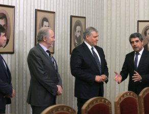 Реформаторите върнаха мандата на президента