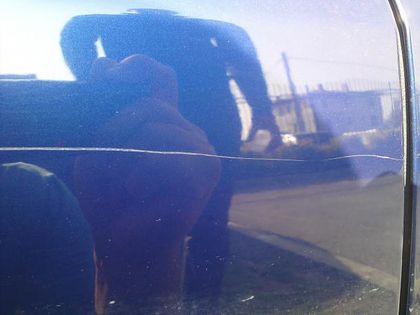 Задържаха 75-годишен мъж от Пловдив надраскал мерцедес по цялата дължина