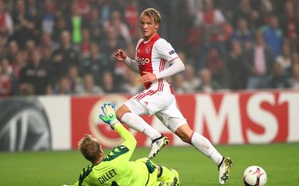 Челси и Сити в борба за голаджия на Аякс