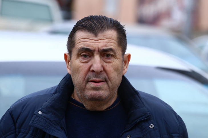 Пищова сензационно: Ударих 100 бона от лотарията, получих инфаркт след оргия със скиорки