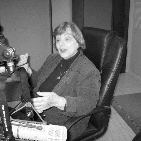Маргарита Недкова, Ансамбъл „Гоце Делчев“: Любка Рондова става солистка на ансамбъла още през 1962 - 1963 година