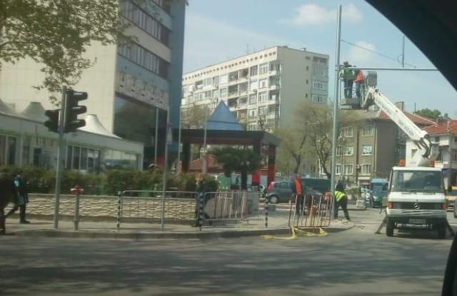 Светофарите на бул. 