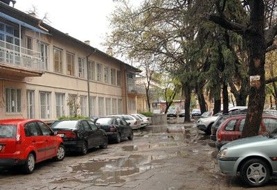 Ново чудо! В Пловдив вдигат многоетажен паркинг с медицински кабинети