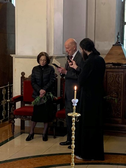 Цар Симеон II и Царица Маргарита се черкуваха на Цветница в храма “Св. св. Кирил и Методий” в София