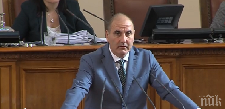 Цветан Цветанов с отговор на нападките на Елена Йончева