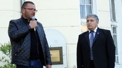 Д-р Енчев оглави шествието за арменския геноцид СНИМКИ