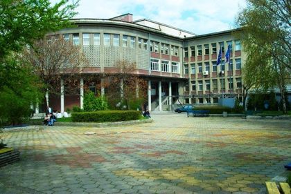 Двама професори от Пловдив задържани за рушвети