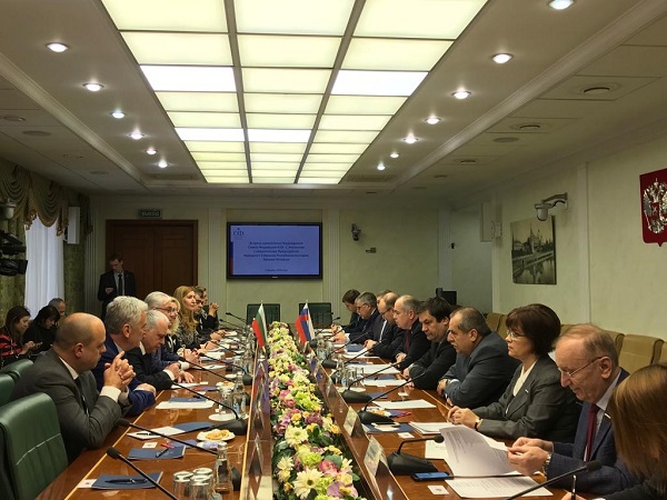 Министър Николина Ангелкова проведе срещи с представители на Съвета на федерацията на Русия