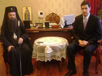 Кметът и Владиката се помириха