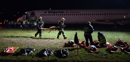 Среднощно учение за спасяване от аварии на летище Варна