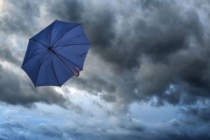 Валежите спират, облаците си отиват