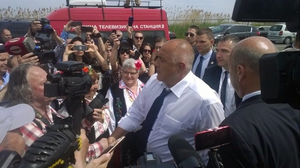 Премиерът Бойко Борисов инспектира началото на строителните работи по изграждането на обходния път на Поморие