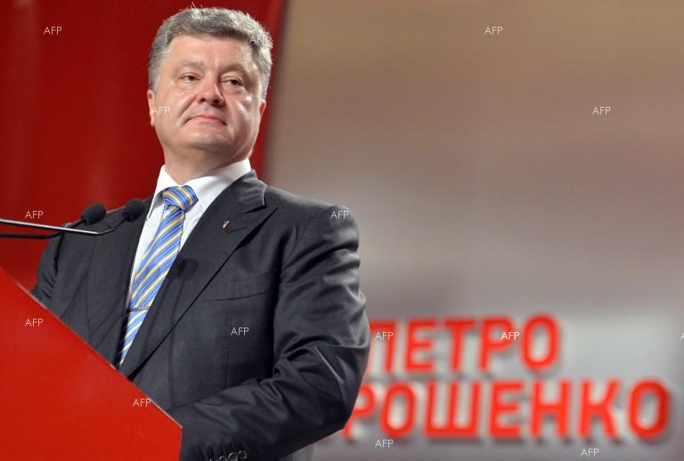 ТАСС: В деня за размисъл Петро Порошенко призова избирателите да гласуват, като изрази увереност в победата си
