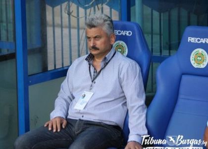 Шеф в Поморие отвърна на Румен Димов: Самозабравило се момче