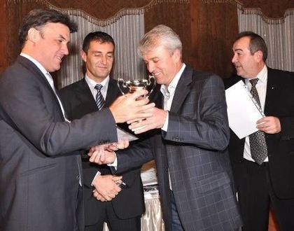 Дончо Донев става на 49 години