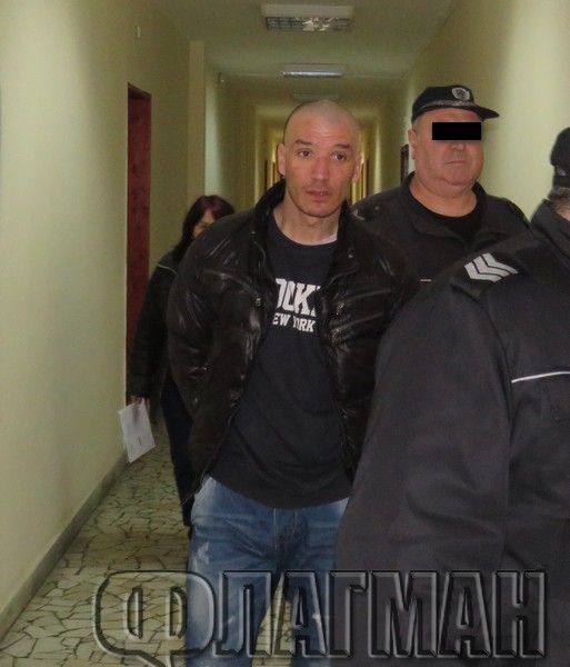 Вижте каква смешна присъда получи рецидивистът Пламен Авантажа за пълни с дрога боксерки