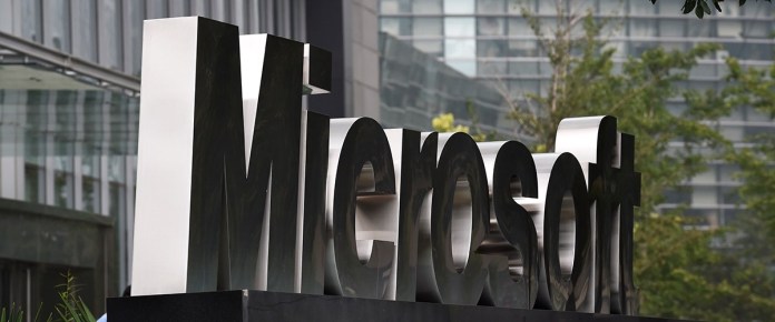 Пазарната цена на Microsoft надхвърли $1 трилион