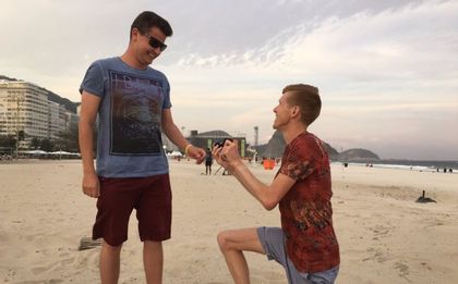 Британски атлет предложи на приятеля си след рекорд