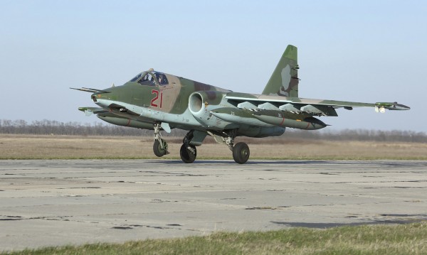 Руски бомбардировач Су-25 се разби в Приморския край