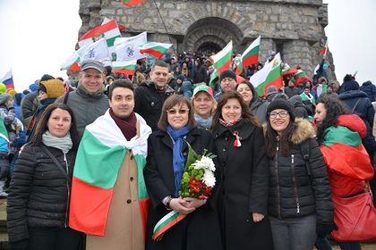 Корнелия Нинова, БСП: Най-голямата признателност към подвига на героите ще бъде да сме смели, да отхвърлим страховете и зависимостите и да бъдем свободни хора