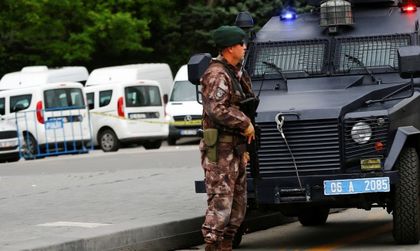 Шестима пострадаха при взрив в турския окръг Измир