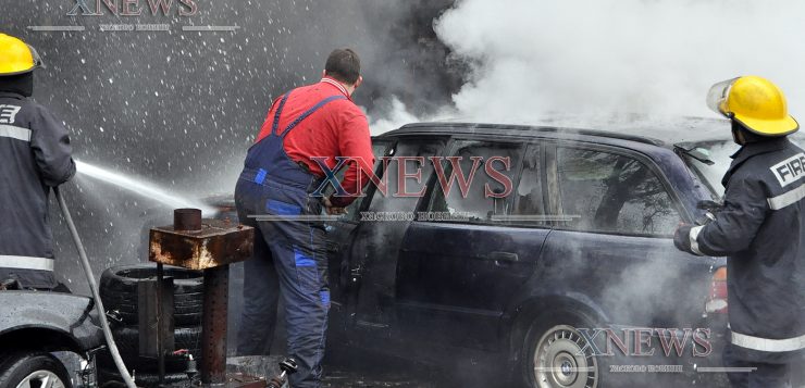 Пожар избухна в сервиз, пострада автомонтьор