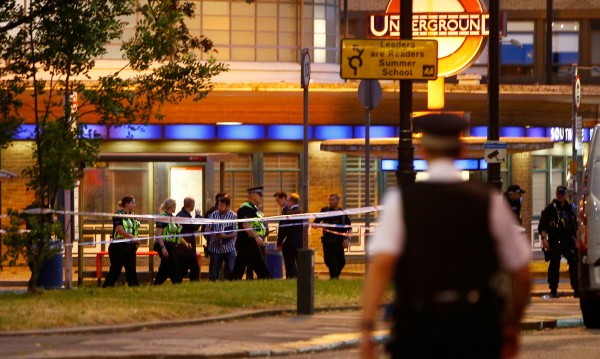 Стрелба в лондонското метро, трима ранени