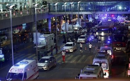 Волейболисти на косъм от терора в Истанбул