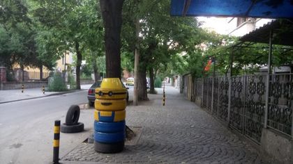 Миньони се разхождат по улиците на Пловдив СНИМКИ