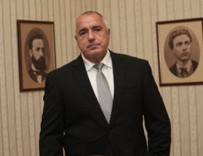 Спекулация: Борисов може да остане премиер до края на януари