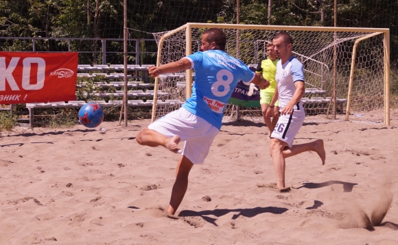 Три отбора са с пълен актив след първите два кръга на държавното по плажен футбол