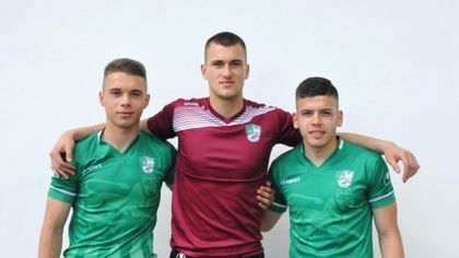 Берое подписа с трима свои юноши