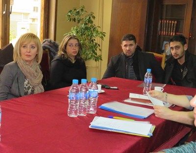 Заради проблем на земеделци Манолова пак хвана влака до Горна Оряховица