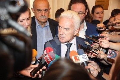 Сидеров за сблъсъка с Касабов: Да си търси друга парламентарна група!