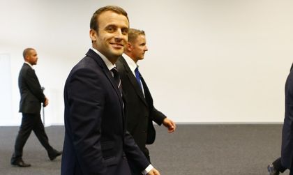 Макрон поиска от Германия повече инвестиции за Европа