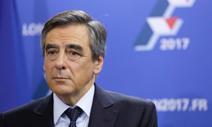 Фийон – изненадващият фаворит на вота на десницата във Франция