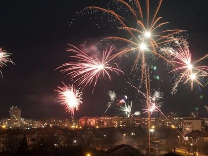 Коледната елха грейва на 1 декември