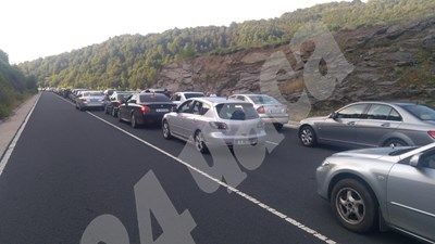 От тъмни зори адски опашки на ГКПП