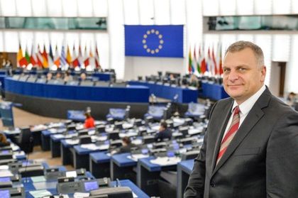 Енергийната комисия в ЕП прие доклада на евродепутата Петър Курумбашев за АЕЦ „Козлодуй“
