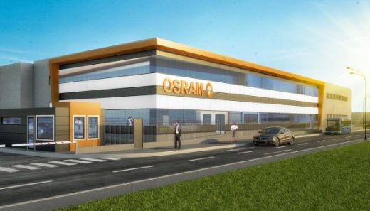 Лукарски хваща лопатата за нов завод в Пловдив