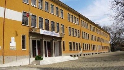 Тормозеното от съученици момиче се премести в друго ямболско училище