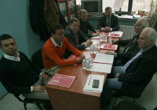 Официалното обяснение за изхвърлянето на Литекс