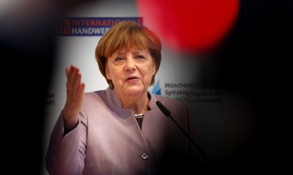 Сдържаната и гръмкият: Меркел и Тръмп – среща със залог