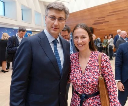 Евродепутатът Ева Майдел (ГЕРБ/ЕНП): Европейският бюджет трябва да помага за намаляване на икономическата миграция в ЕС