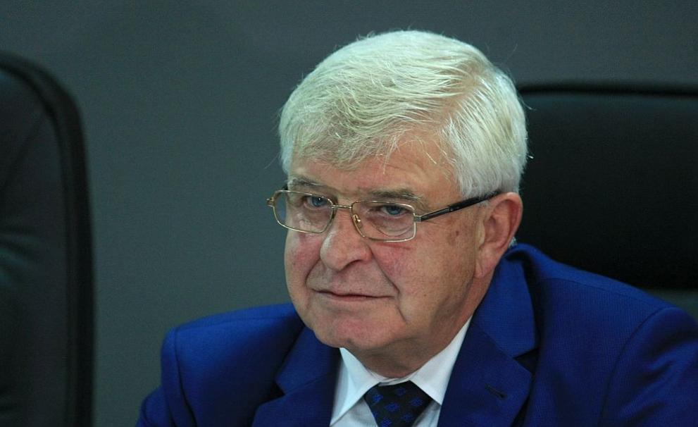 Осигуряват 30 млн. лева допълнително за общинските и областните болници