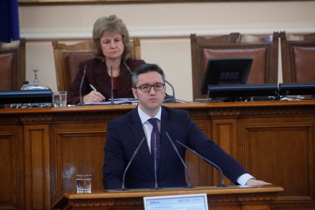 Кристиан Вигенин, БСП: Държавата няма идея какво да прави с имотите си в чужбина - управлява ги неефективно