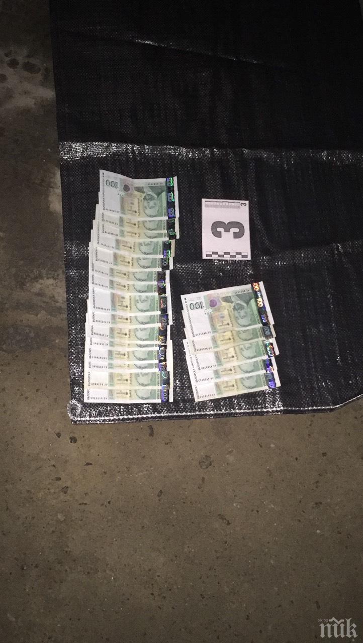 ИЗВЪНРЕДНО! Първи СНИМКИ от операцията срещу ченгетата в Габрово