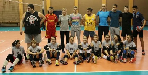 Деца срещу родители в празничен мач на Марица